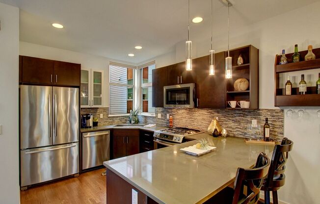 3bd/2ba Seattle Home