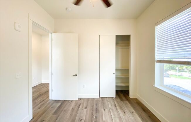 3 beds, 2 baths, 980 sqft, $2,375, Unit 220