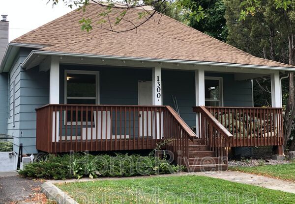 1300 Byron Street - A