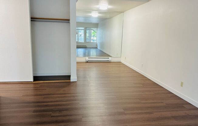 1 bed, 1 bath, 619 sqft, $1,625, Unit 206