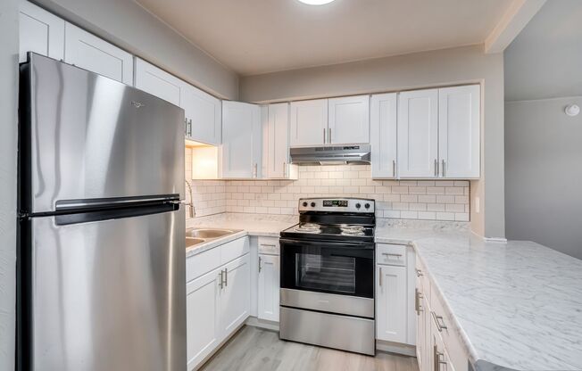 2 beds, 1 bath, 768 sqft, $1,099, Unit 2331-08