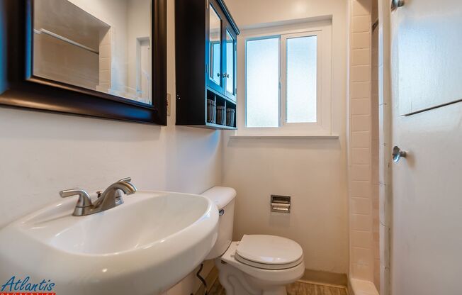 Studio, 1 bath, 374 sqft, $1,745, Unit 03