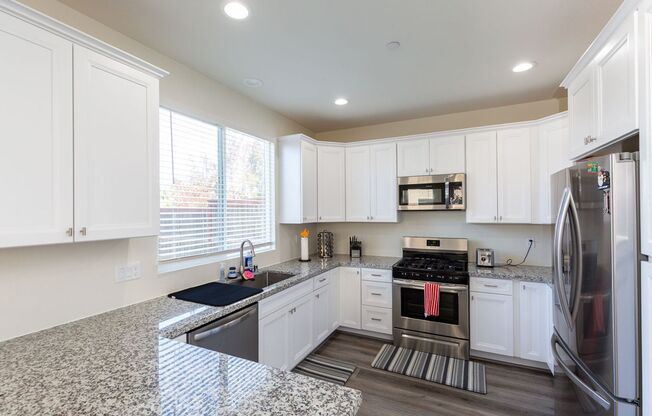 4 Bed, 2.5 Bath - Lemon Grove Single Family Home
