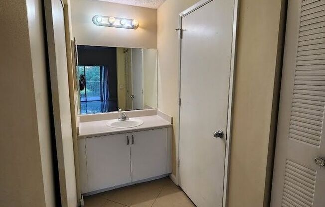 6992 SW 39th St Apt I304