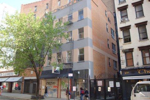 105 E 9 ST