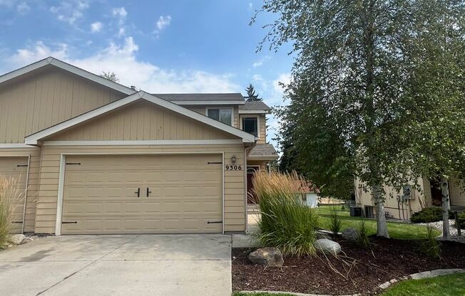 Whitworth Area 5 bed 3.5 bath NEW Listing