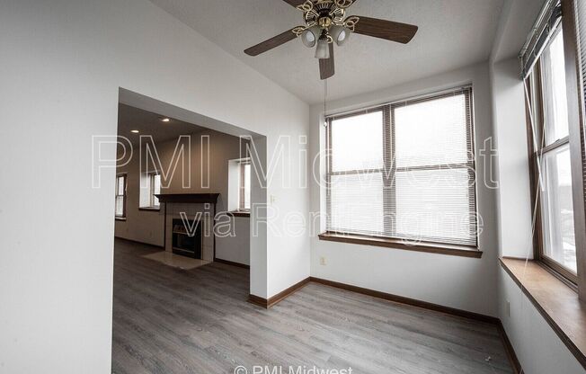 2 beds, 2 baths, 1,525 sqft, $1,199, Unit 1a