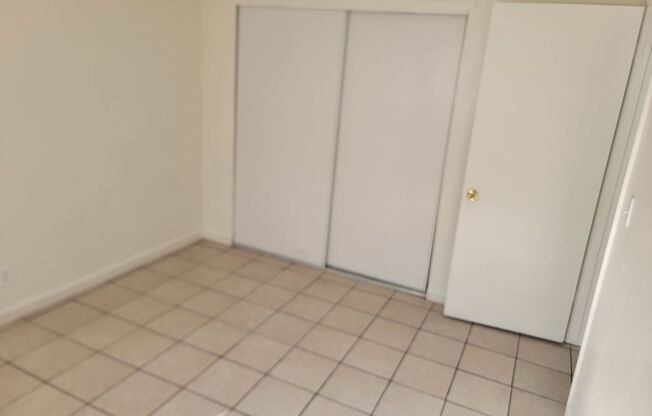 2 beds, 1 bath, $1,650, Unit 1