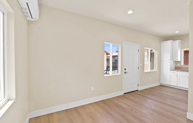 2 beds, 2 baths, 675 sqft, $2,500, Unit 16104 1/2