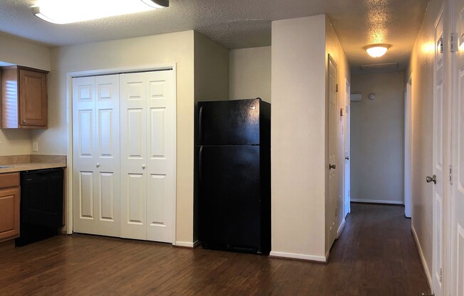 Upgraded 3 Bed House w/ Garage & Private Yard