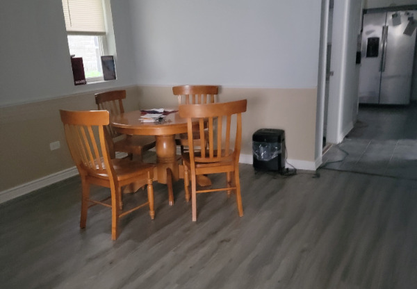 7653 W 62nd Pl