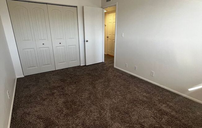 2 beds, 1.5 baths, $1,395, Unit # 31