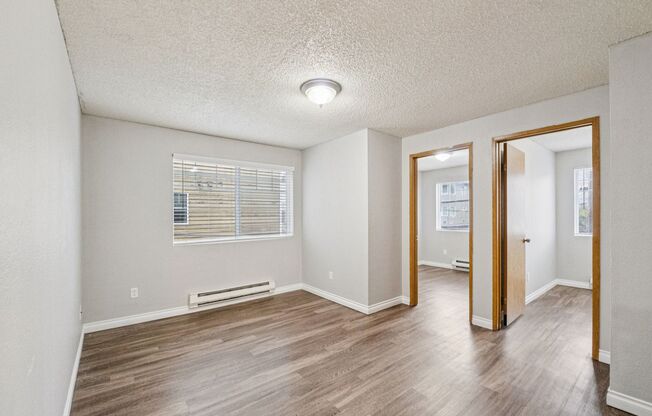 3 beds, 2 baths, 643 sqft, $2,000, Unit C202