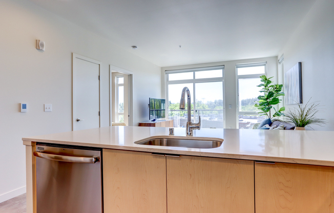 2 beds, 1 bath, 870 sqft, $3,225, Unit 408
