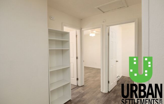 2 beds, 1 bath, $1,295