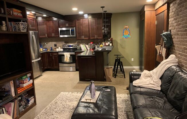 1 bed, 1 bath, 552 sqft, $2,450, Unit 01