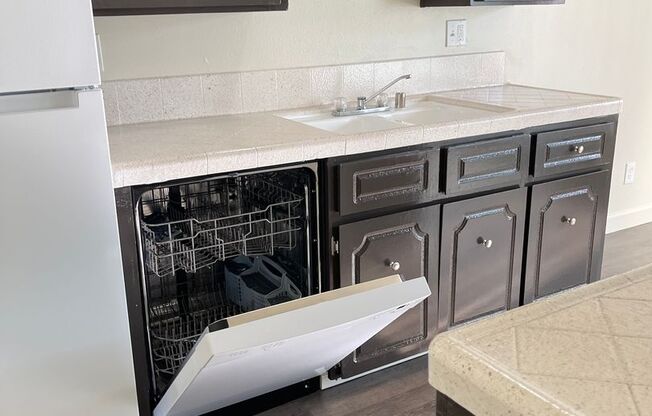 1 bed, 1 bath, 780 sqft, $1,095, Unit 224-110F