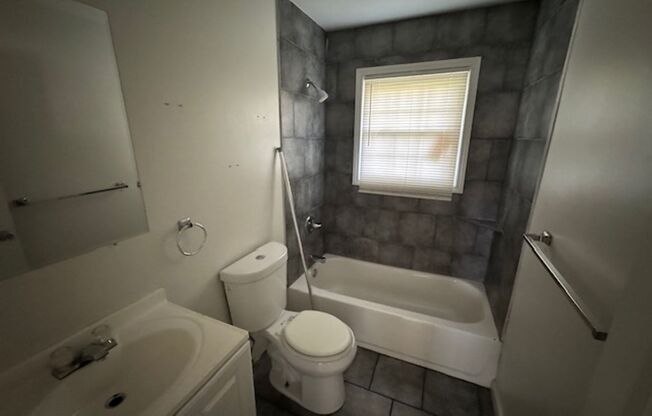 32nd Place Apartments