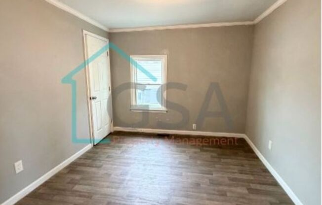 2 beds, 1 bath, $900, Unit 222 Earl Street-1