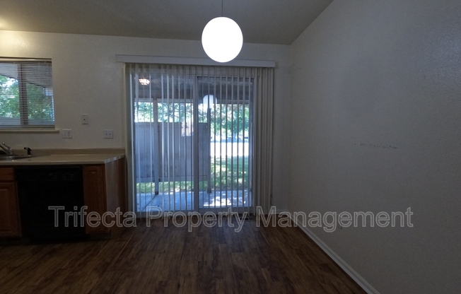 2121 35 AVE
