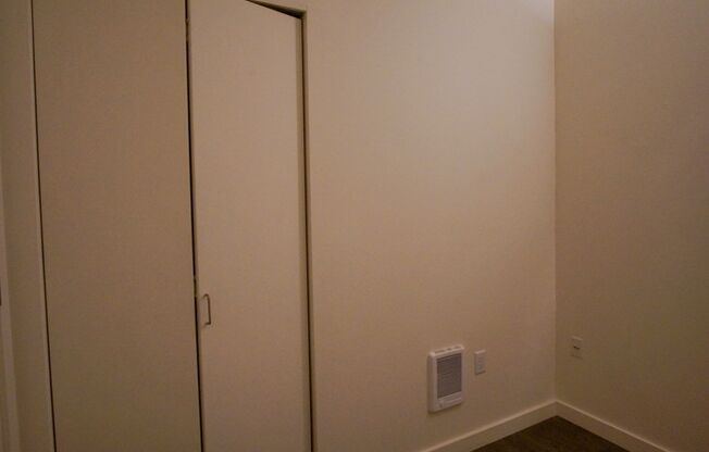 1 bed, 1 bath, $1,795, Unit 201