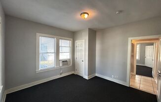 2 beds, 1 bath, $1,195