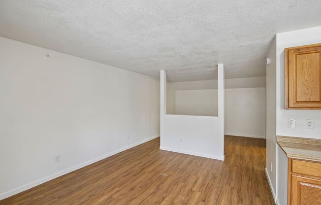 Studio, 1 bath, 494 sqft, $625, Unit 111