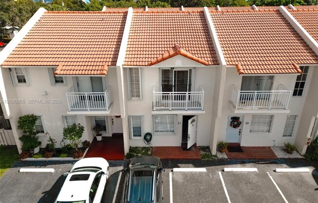 2050 NE 140 ST