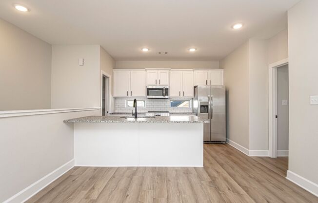Riverwalk Townhomes - 1220 W. 4th Street