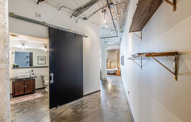 Studio, 1 bath, $1,799, Unit APT 914