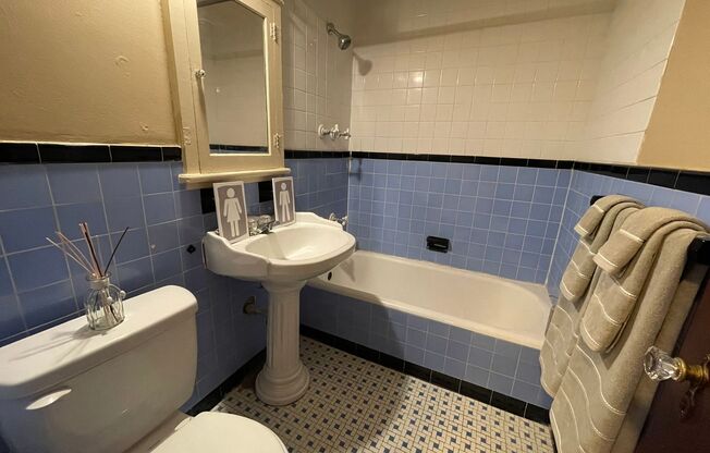 1 bed, 1 bath, 650 sqft, $850, Unit Unit 305  A650