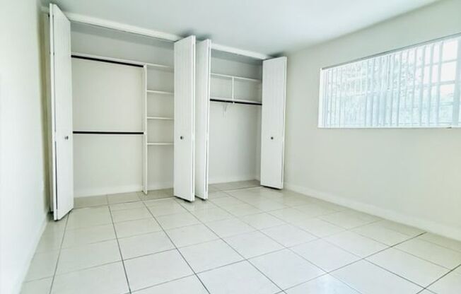 Very Nice 1b1b apartment for rent now *great location*