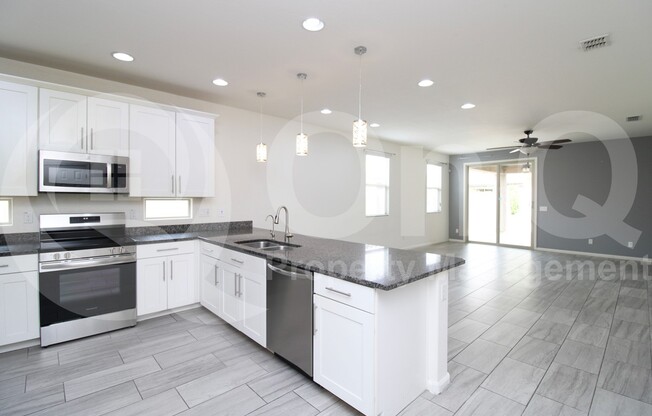 7552 W WHITEHORN TRL