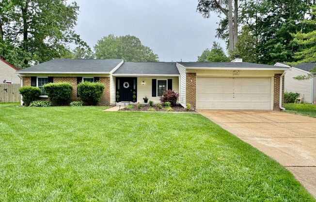 READY 05-15-25!! Ranch Home w/2-Car Garage! Fenced Yard - All Appliances Convey - Small Pets Considered!