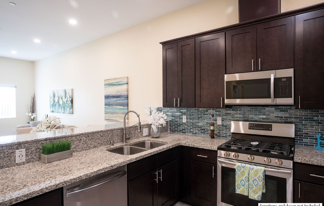 2 beds, 2 baths, 980 sqft, $3,025, Unit 2293-66