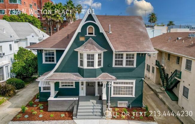 1732 N WILTON PL