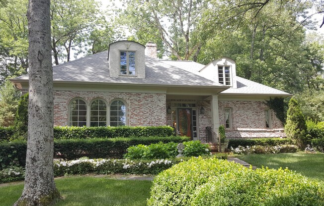 Belle Meade Property Available!