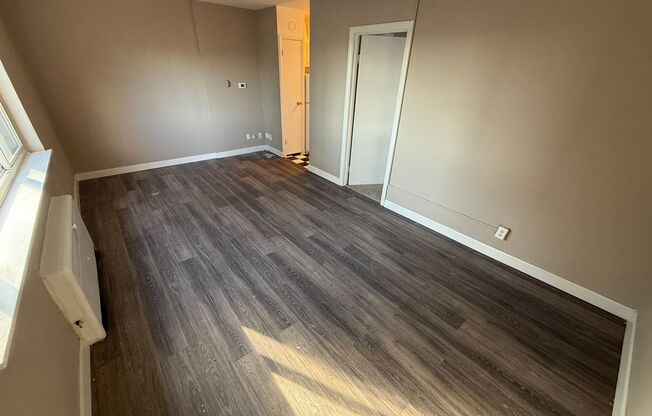1 bed, 1 bath, 525 sqft, $950, Unit #417