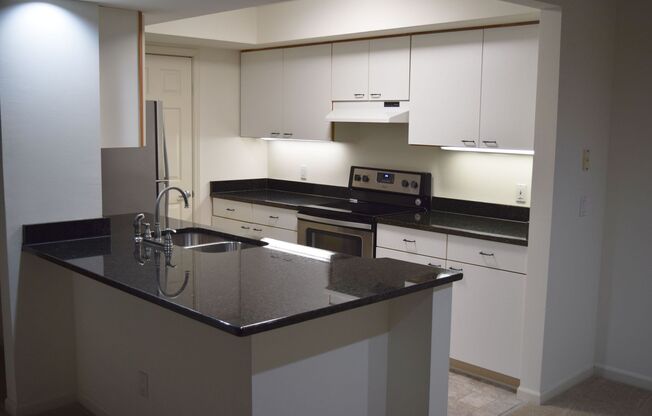 2 beds, 2 baths, 1,027 sqft, $1,535, Unit 410-102