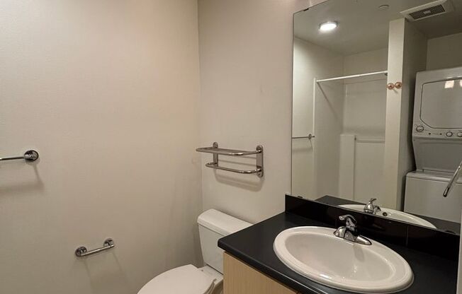 2 beds, 1 bath, 656 sqft, $2,195, Unit 307