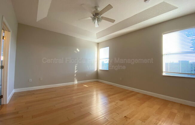 10060 STRATFORD POINTE AVE