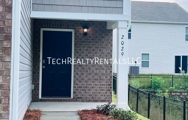 4 beds, 2.5 baths, 1,927 sqft, $2,325