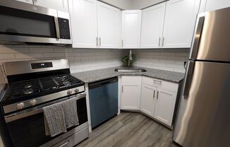 1 bed, 1 bath, $1,400, Unit 198A2