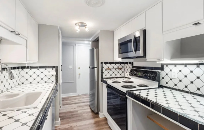 23511 102 AVE SE