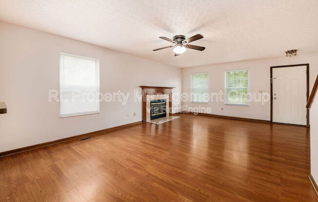 1064 WEXFORD GRN BLVD