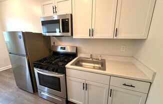 116 44th Street NE