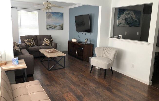 Move in Ready - 4 bedroom 2 bath