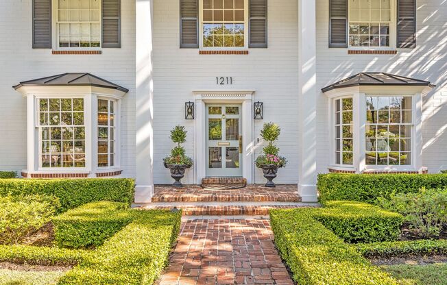 Gorgeous Furnished Home