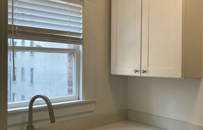 Studio, 1 bath, 335 sqft, $1,345, Unit Unit 308