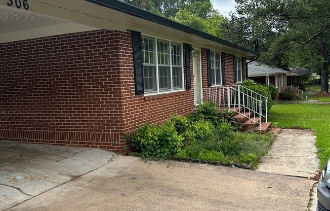 306 LEOLA DRIVE